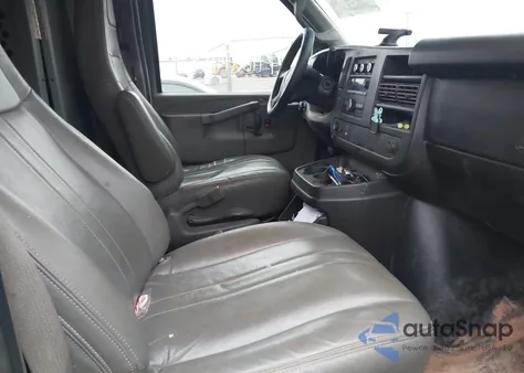 2016 Chevrolet Express 2500 Work Van из США, поврежденный, VIN 1GCWGAFF3G1277088
